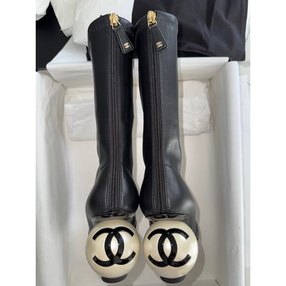 Chanel 25K Black White Pearl Ball Heel CC Logo Stretch Leather Mid Calf Boots 38 - Picture 15 of 16